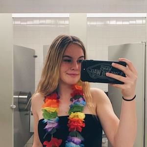 Meet your Posher, Madison